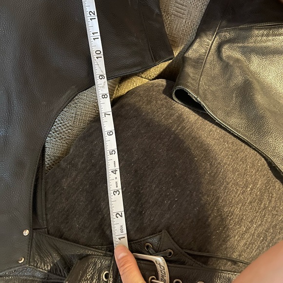 Power Trip Leather Chaps - Picture 15 of 16